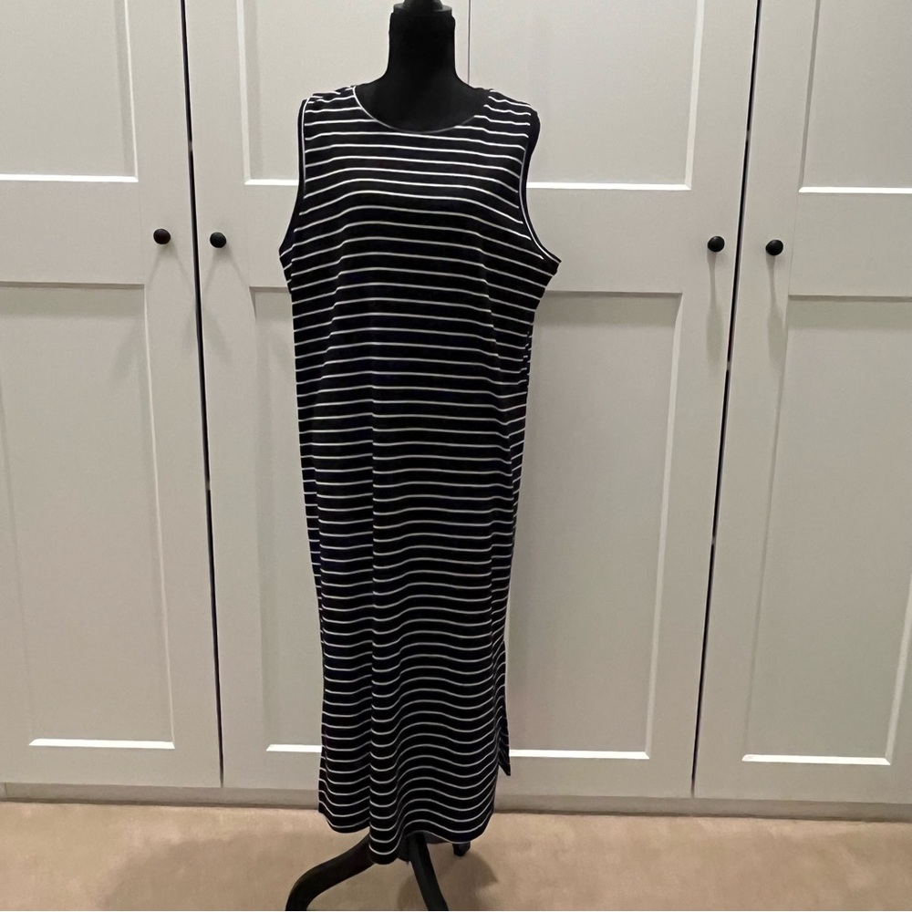 Cynthia Rowley Black and White Striped Midi Dress / Beach Cover-up